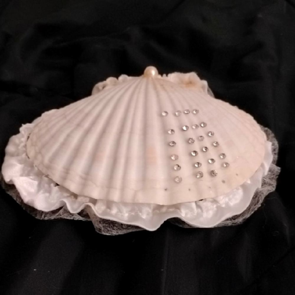 Seashell Ring Holder